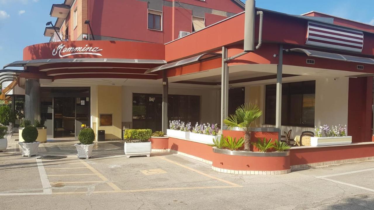 Hotel Residence Memmina Frosinone Buitenkant foto
