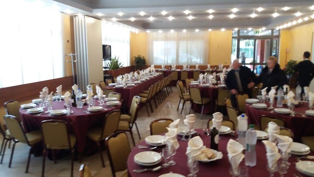 Hotel Residence Memmina Frosinone Buitenkant foto